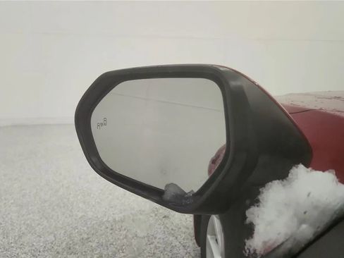 Used 2025 Toyota Camry LE image 24