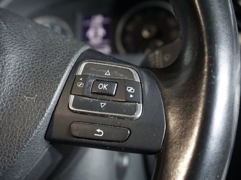 Used 2017 Volkswagen Tiguan Wolfsburg Edition image 12