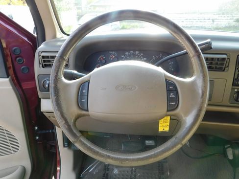 Used 2000 Ford F350 Lariat image 8