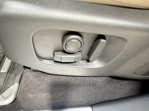 Used 2022 Land Rover Range Rover Sport HSE Silver Edition image 22