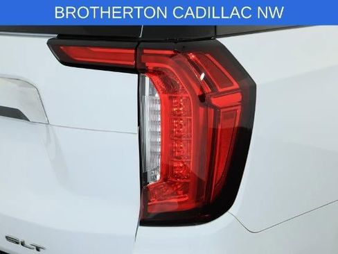 Used 2022 GMC Yukon SLT image 13