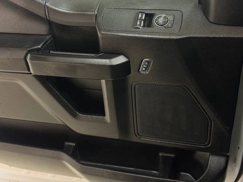 Used 2016 Ford F150 XL w/ Equipment Group 101A Mid RWD image 57