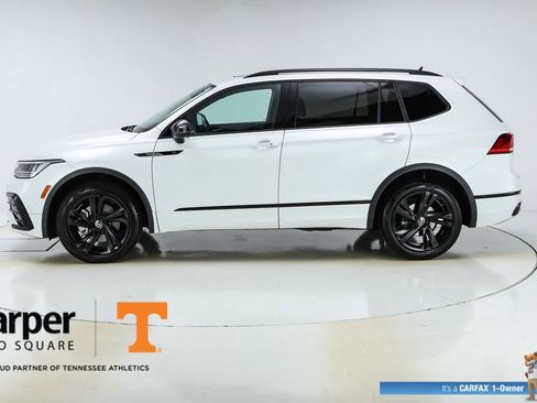 Used 2024 Volkswagen Tiguan SE R-Line image 41