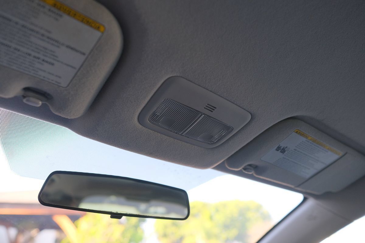 Used 2009 Toyota Matrix FWD image 21