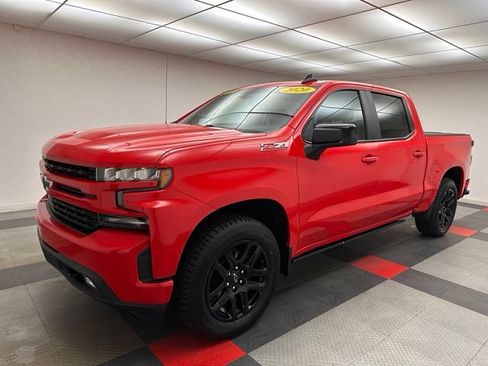 Used 2020 Chevrolet Silverado 1500 RST AWD/4WD image 3
