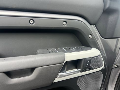 Certified 2024 Land Rover Defender 110 S image 15