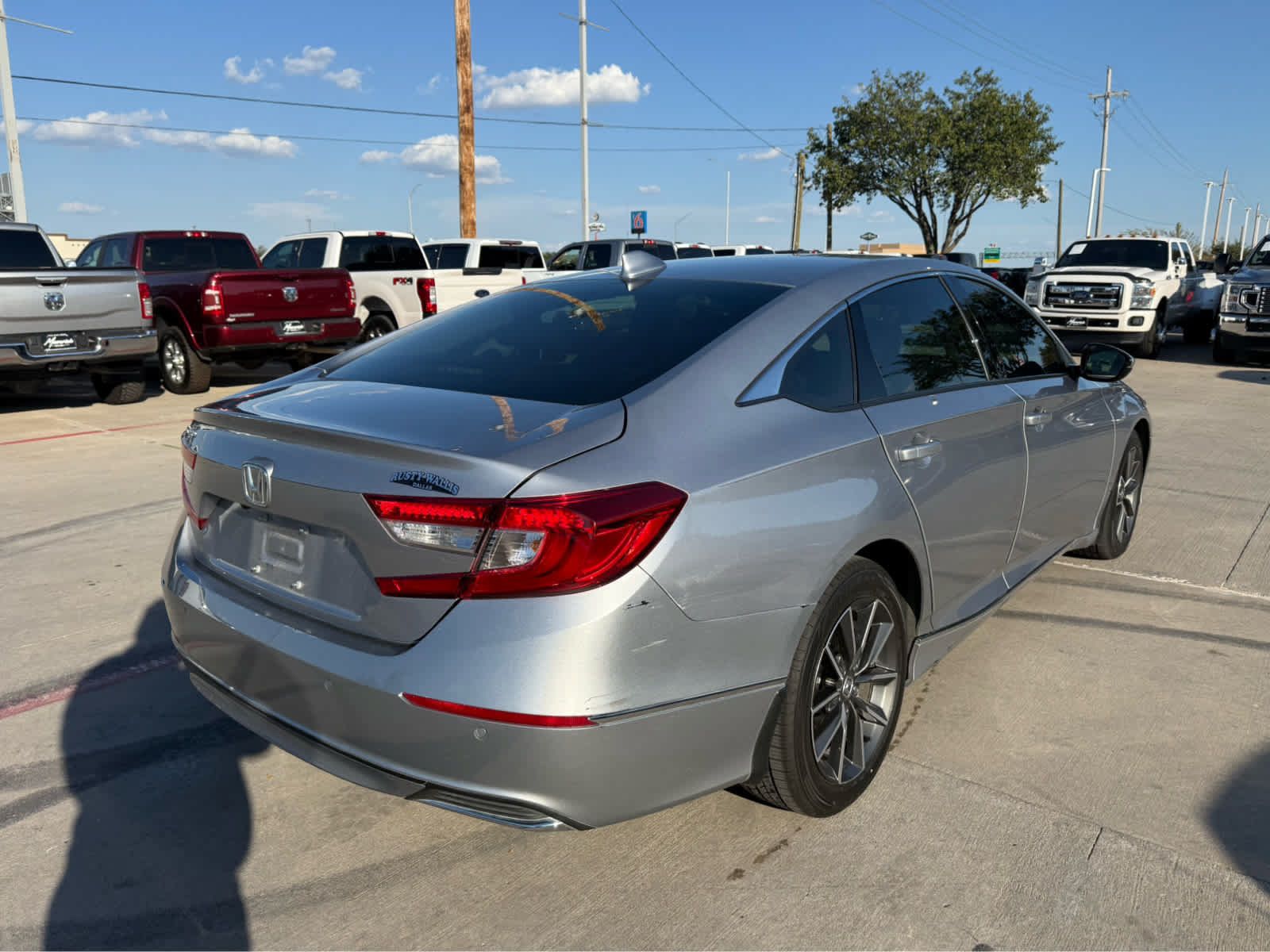 Used 2021 Honda Accord EX-L image 3