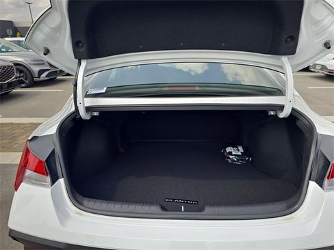 New 2025 Hyundai Elantra Sport image 22