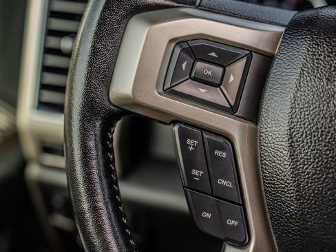 Used 2021 Ford F350 Lariat w/ Lariat Ultimate Package AWD/4WD image 37