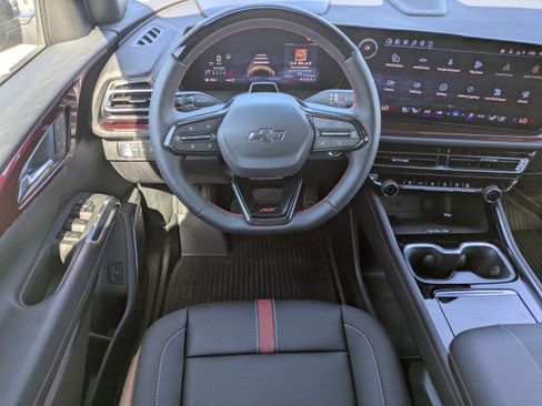 New 2026 Chevrolet Traverse RS w/ LPO, Floor Liner Package AWD/4WD image 4