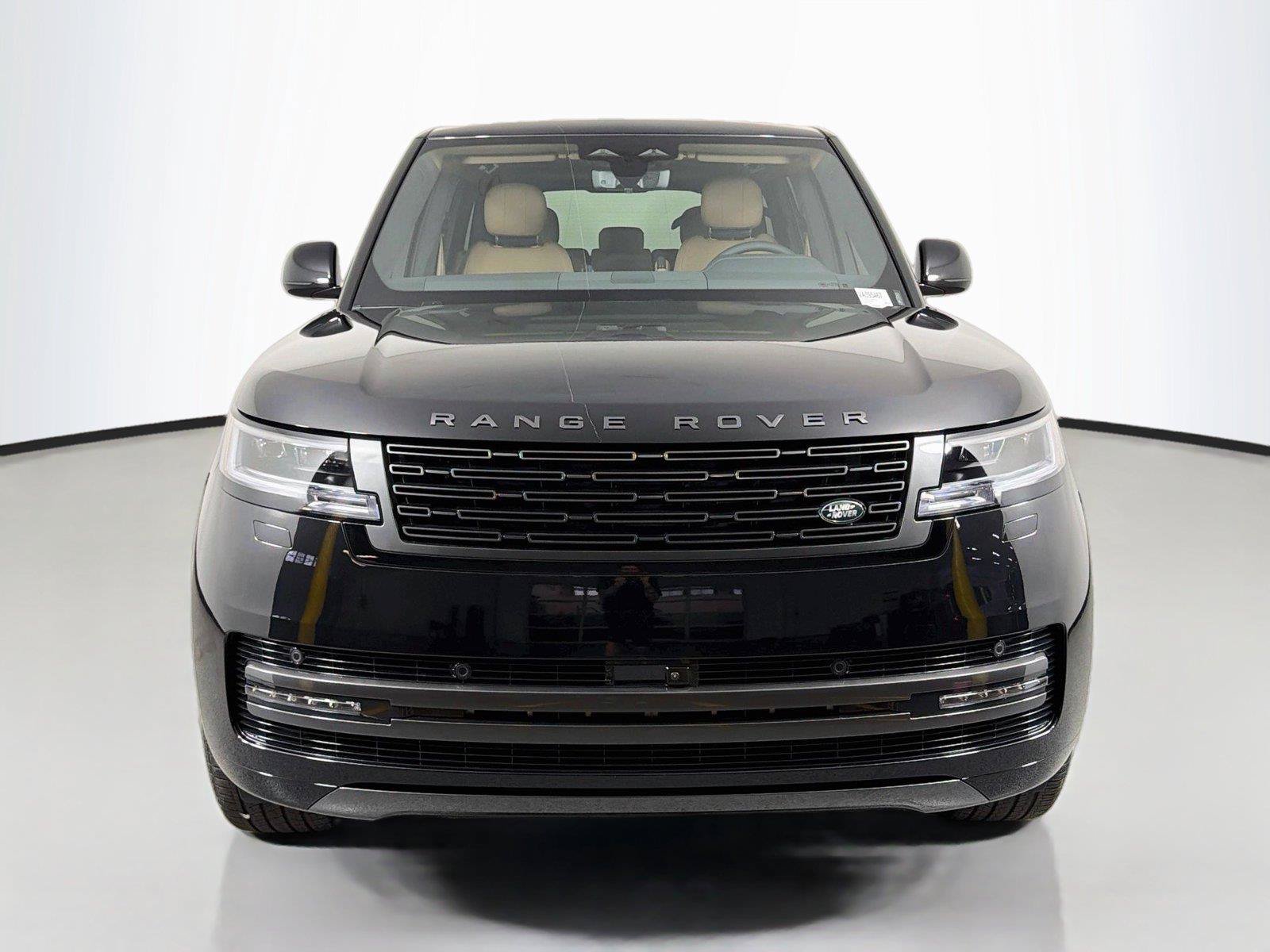 New 2027 Land Rover Range Rover Long Wheelbase SE AWD/4WD image 2