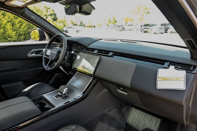 New 2026 Land Rover Range Rover Velar S AWD/4WD image 19