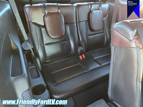 Certified 2020 Ford Explorer Platinum w/ Premium Technology Package image 14