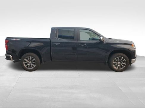 Used 2024 Chevrolet Silverado 1500 LT AWD/4WD image 6