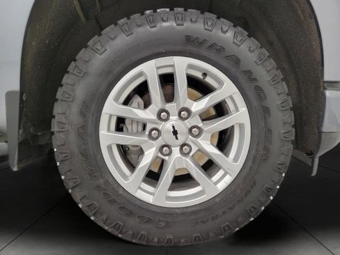 Used 2020 Chevrolet Silverado 1500 RST w/ Diesel Off-Road Package image 4