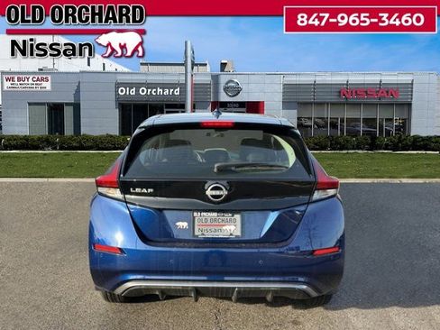 Used 2025 Nissan Leaf S image 5