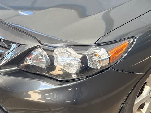 Used 2011 Toyota Corolla S image 3