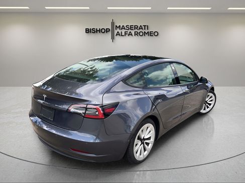Used 2021 Tesla Model 3 RWD image 5
