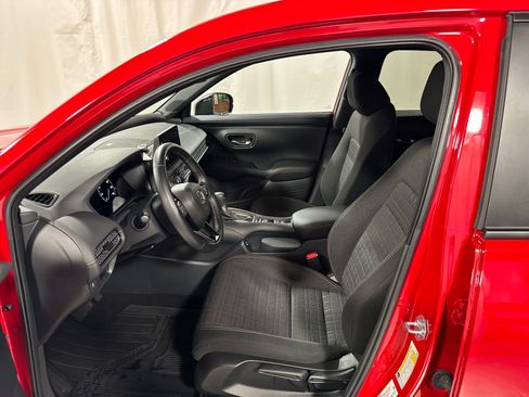Certified 2026 Honda HR-V Sport image 3