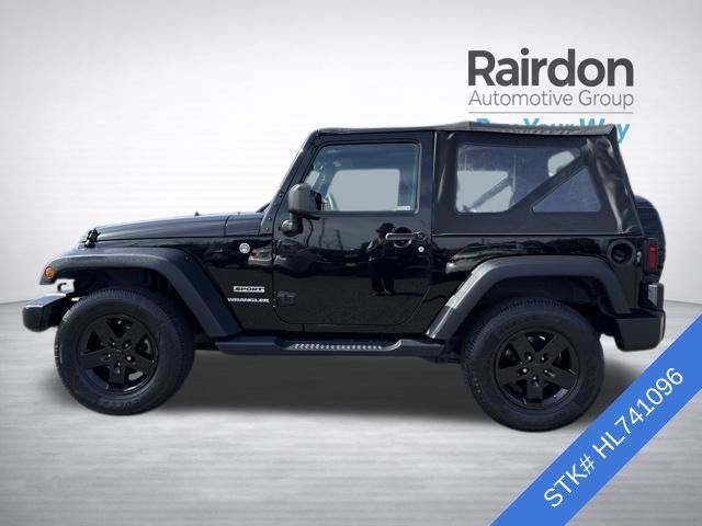 Used 2017 Jeep Wrangler Sport AWD/4WD image 4