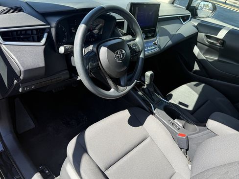 Used 2024 Toyota Corolla LE FWD image 10