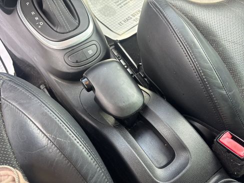 Used 2014 FIAT 500L Lounge FWD image 27