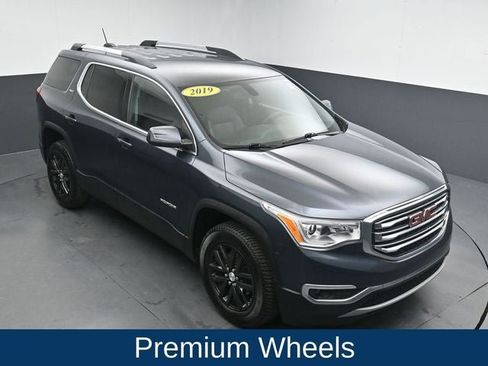 Used 2019 GMC Acadia SLT AWD/4WD image 18