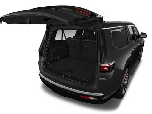 Used 2023 Jeep Wagoneer Series II image 7