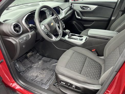 Used 2021 Chevrolet Blazer LT image 12