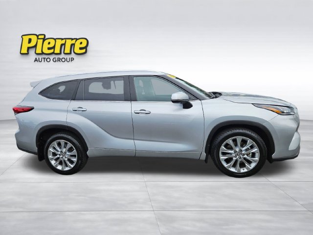Used 2021 Toyota Highlander Limited AWD/4WD image 6