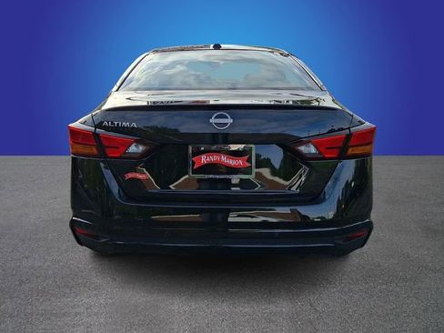 Used 2025 Nissan Altima 2.5 SV image 5