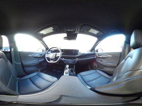 Used 2025 Buick Envista Sport Touring image 37