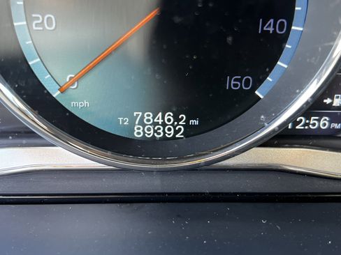 Used 2016 Volvo V60 T5 Premier w/ Convenience Package image 21