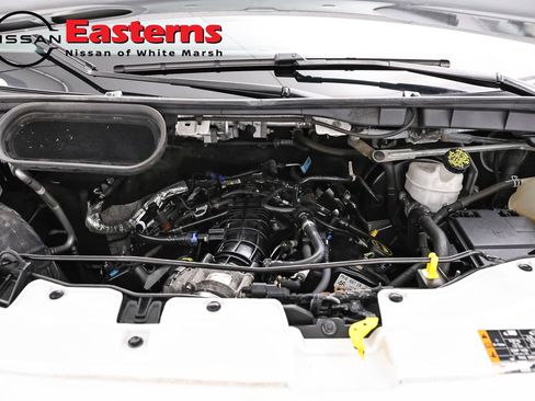Used 2023 Ford Transit 350 XLT RWD image 7