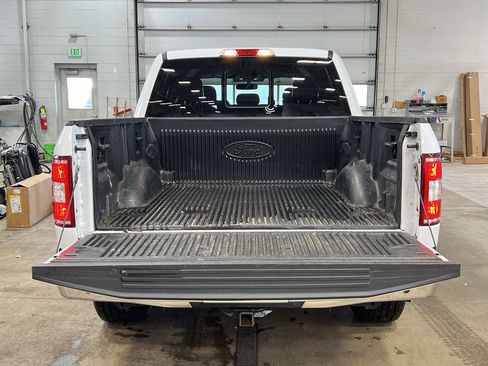 Used 2018 Ford F150 Lariat image 38