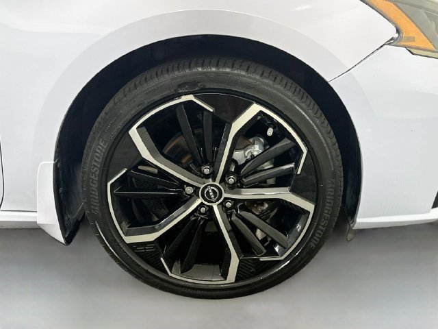 Used 2023 Nissan Altima 2.5 SR FWD image 31