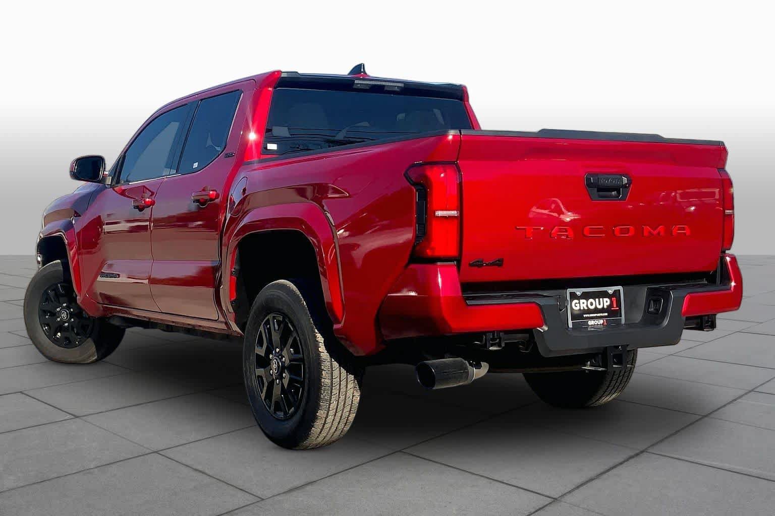 Used 2026 Toyota Tacoma SR5 AWD/4WD image 12
