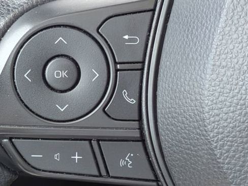 Used 2024 Toyota Corolla LE FWD image 20