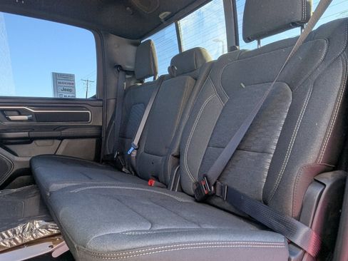 New 2026 RAM 1500 Big Horn AWD/4WD image 14