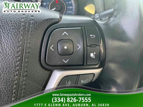 Used 2020 Toyota Sienna Limited Premium w/ Carpet Mat Package AWD/4WD image 20