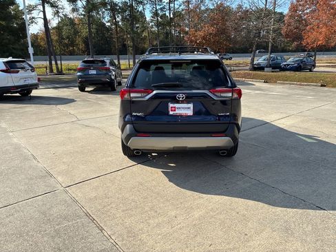 New 2025 Toyota RAV4 Limited image 5