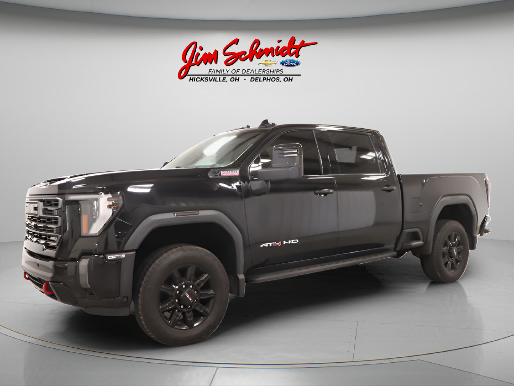 Used 2024 GMC Sierra 2500 AT4 w/ Technology Package AWD/4WD image 2