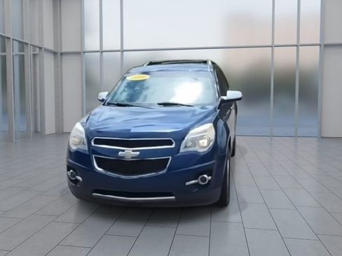 Used 2010 Chevrolet Equinox LTZ FWD image 3