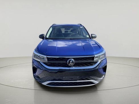 Used 2023 Volkswagen Taos S AWD/4WD image 2