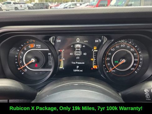Used 2025 Jeep Wrangler Unlimited Rubicon AWD/4WD image 33