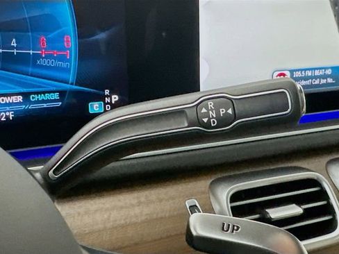 New 2026 Mercedes-Benz GLE 53 AMG 4MATIC image 17
