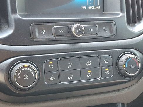 Used 2018 Chevrolet Colorado W/T w/ WT Convenience Package AWD/4WD image 15