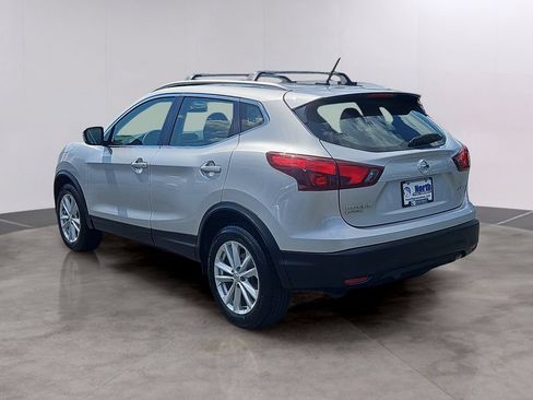 Used 2017 Nissan Rogue Sport SV AWD/4WD image 6