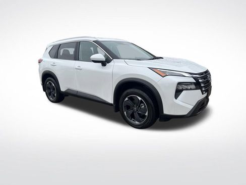 Certified 2026 Nissan Rogue SV w/ SV Premium Package image 3