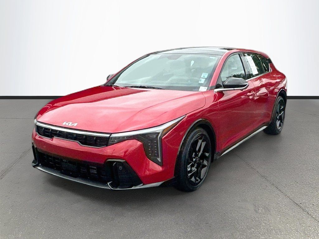 Used 2026 Kia K4 GT-Line Turbo FWD image 3